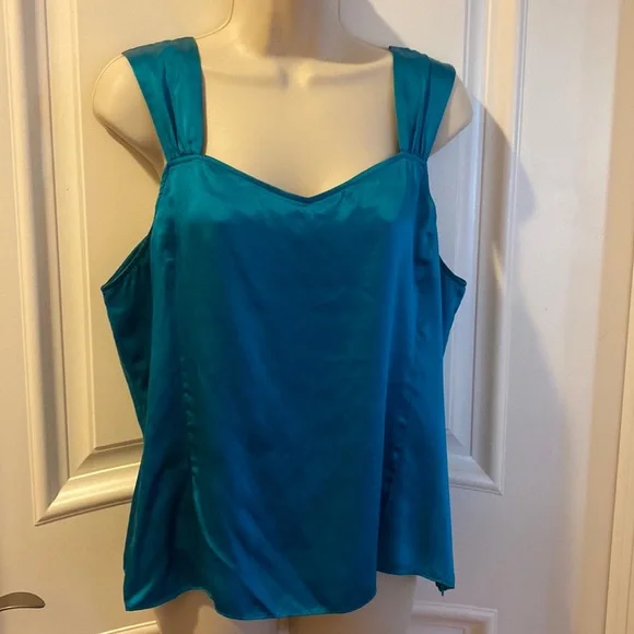 Jones New York - Beautiful Teal Camisole - Picture 1 of 5